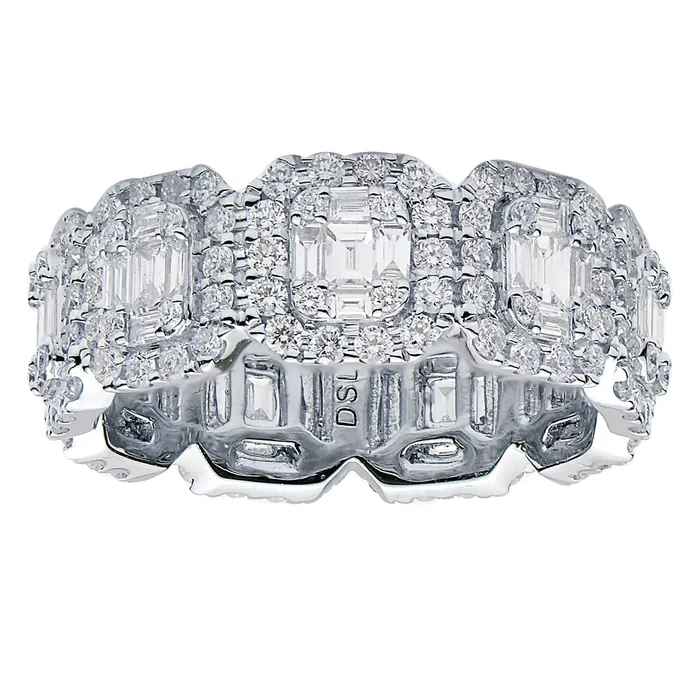 18K White Gold Diamond Baguette Illusion Diamond Band, 0.8ct